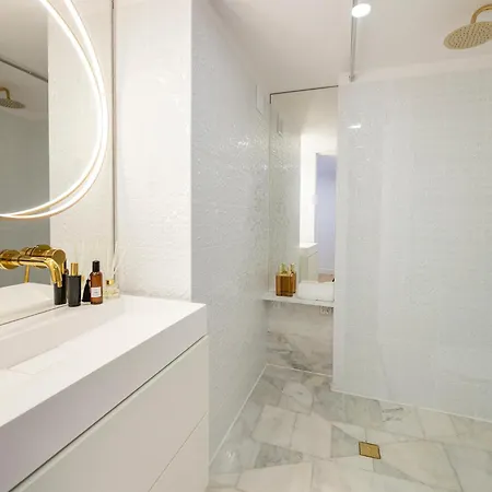 Apartment Piotrkowska 37 - Romantyczna Przystan Dla Dwojga Lodz